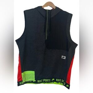 Nike Dri- Fit Hooded Sleeveless Vest
Mens XL Neon Green Athletic Streetwear